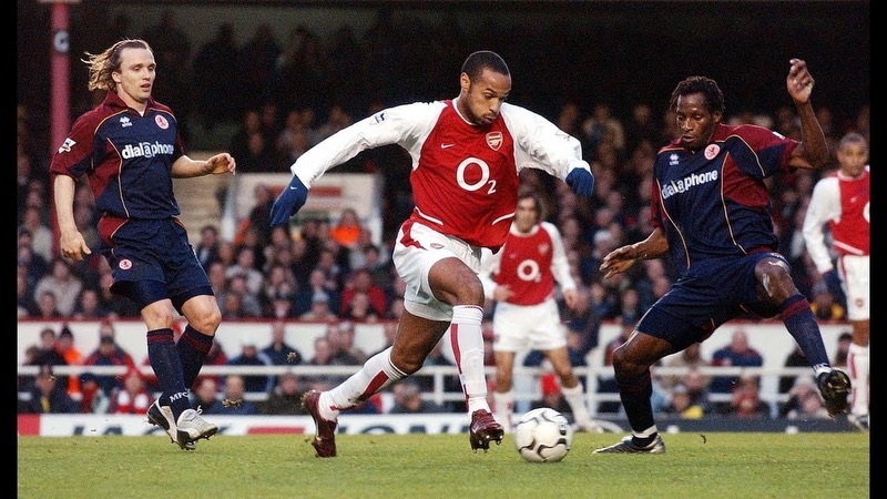 Cầu thủ Thierry Henry được mang biệt danh rất ấn tượng là đứa con của thần gió Cầu thủ Thierry Henry được mang biệt danh rất ấn tượng là đứa con của thần gió