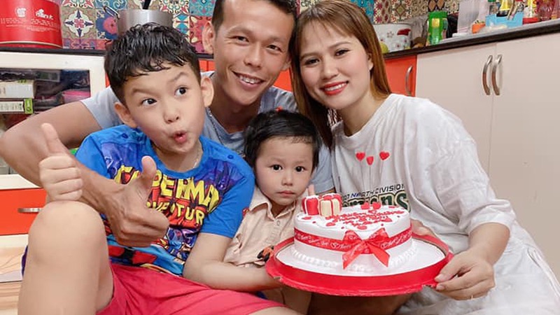 Và với bóng đá anh cũng có một cuộc sống đầy viên mãn