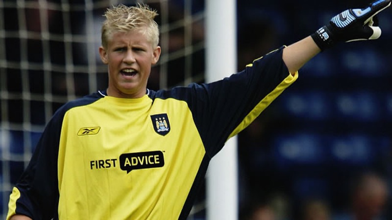Thủ môn Kasper Schmeichel từng thất bại với Man City Thủ môn Kasper Schmeichel từng thất bại với Man City