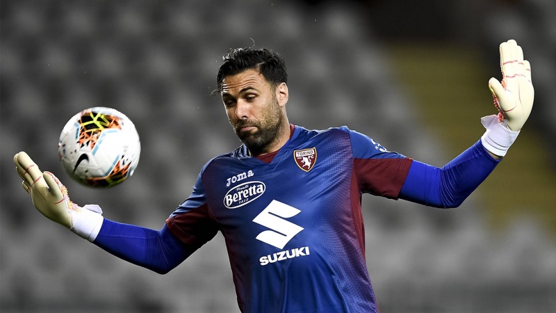 Thủ môn Salvatore Sirigu - Kẻ chuyên nghiệp cả sự nghiệp chỉ làm nền 1 Thủ môn Salvatore Sirigu - Kẻ chuyên nghiệp cả sự nghiệp chỉ làm nền