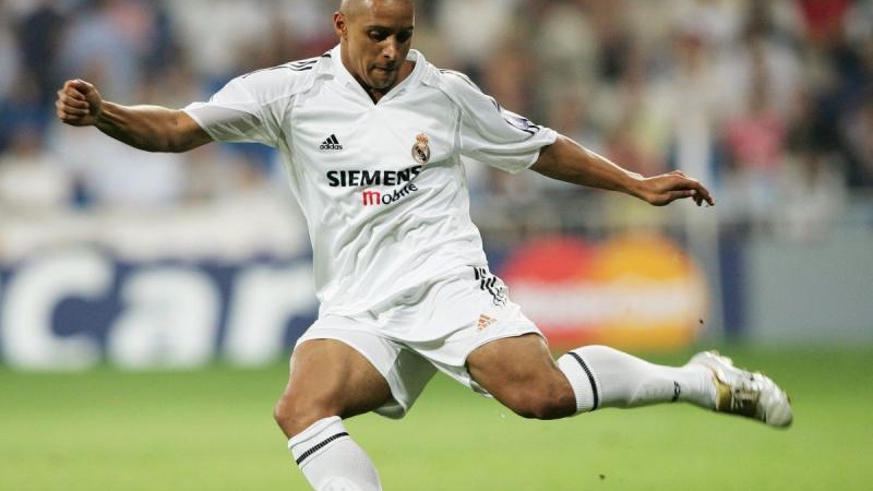 Sự nghiệp đỉnh cao của cầu thủ Roberto Carlos gắn liền với Real Madrid Sự nghiệp đỉnh cao của cầu thủ Roberto Carlos gắn liền với Real Madrid