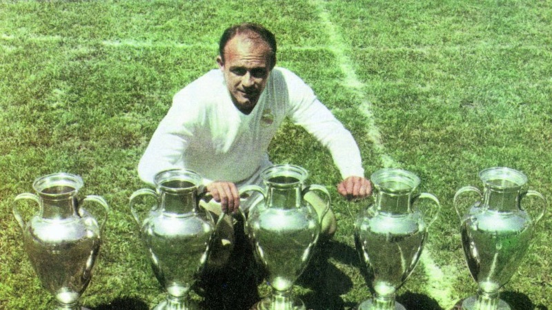 Di Stefano là cái tên duy nhất giành được danh hiệu siêu quả bóng vàng trong lịch sử